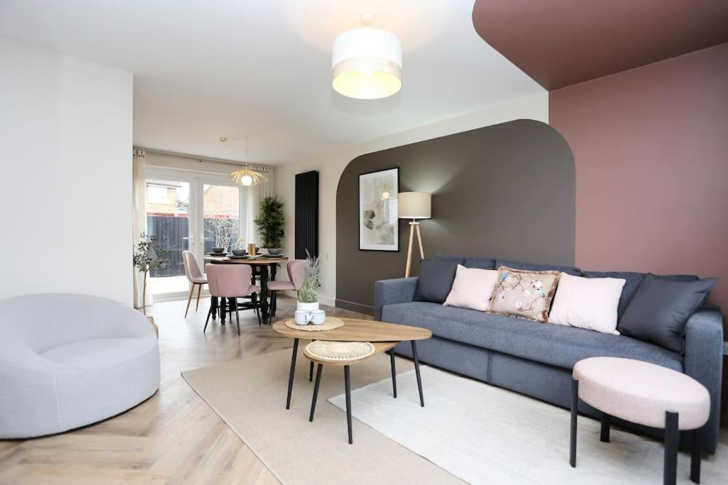 Xxbrand Newxx Sleeps 8, Stylish Japandi House Vakantiehuis Blackpool