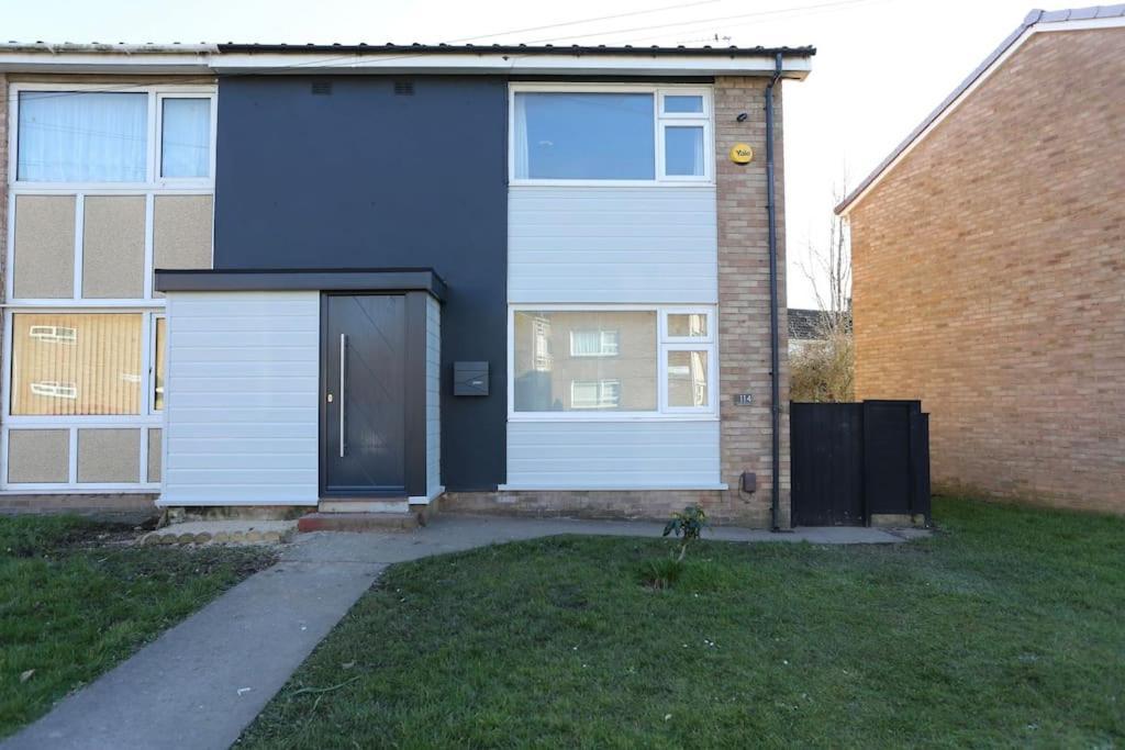 Vakantiehuis Xxbrand Newxx Sleeps 8, Stylish Japandi House Blackpool