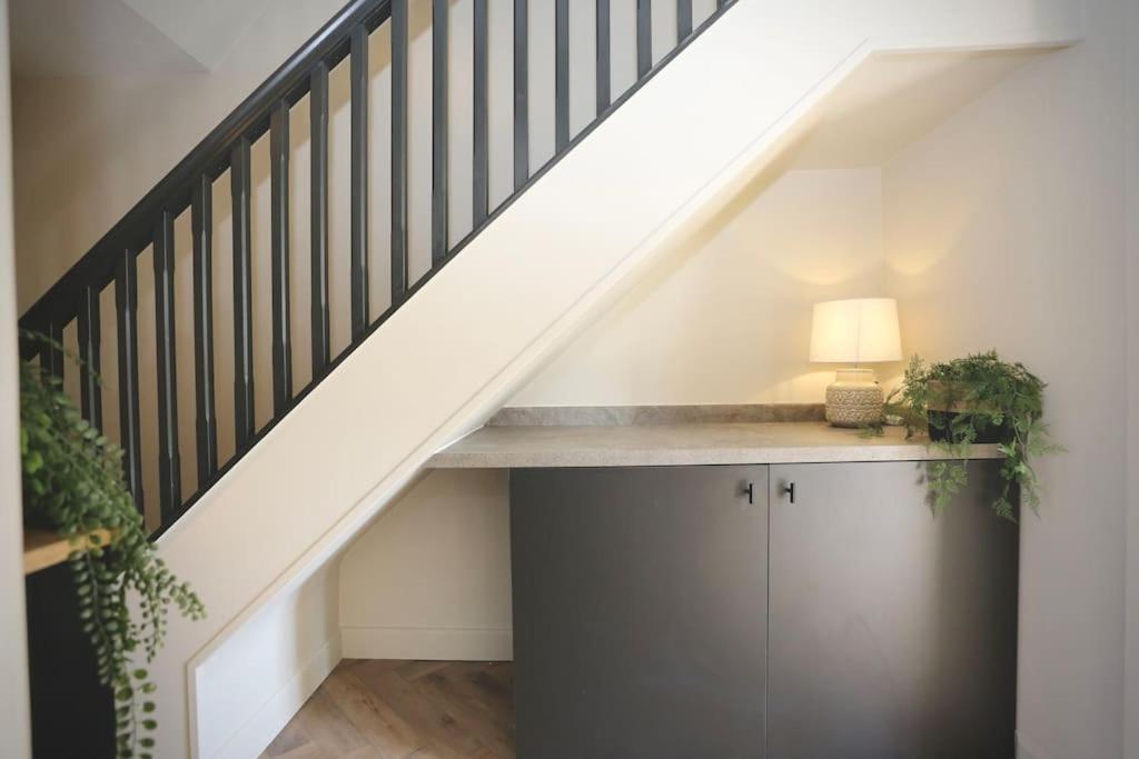 Vakantiehuis Xxbrand Newxx Sleeps 8, Stylish Japandi House